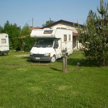 ファームステイ Cascina Ballarin *